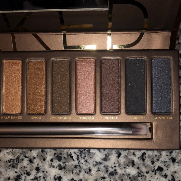 NWOT Urban Decay Naked Palette - Picture 6 of 6